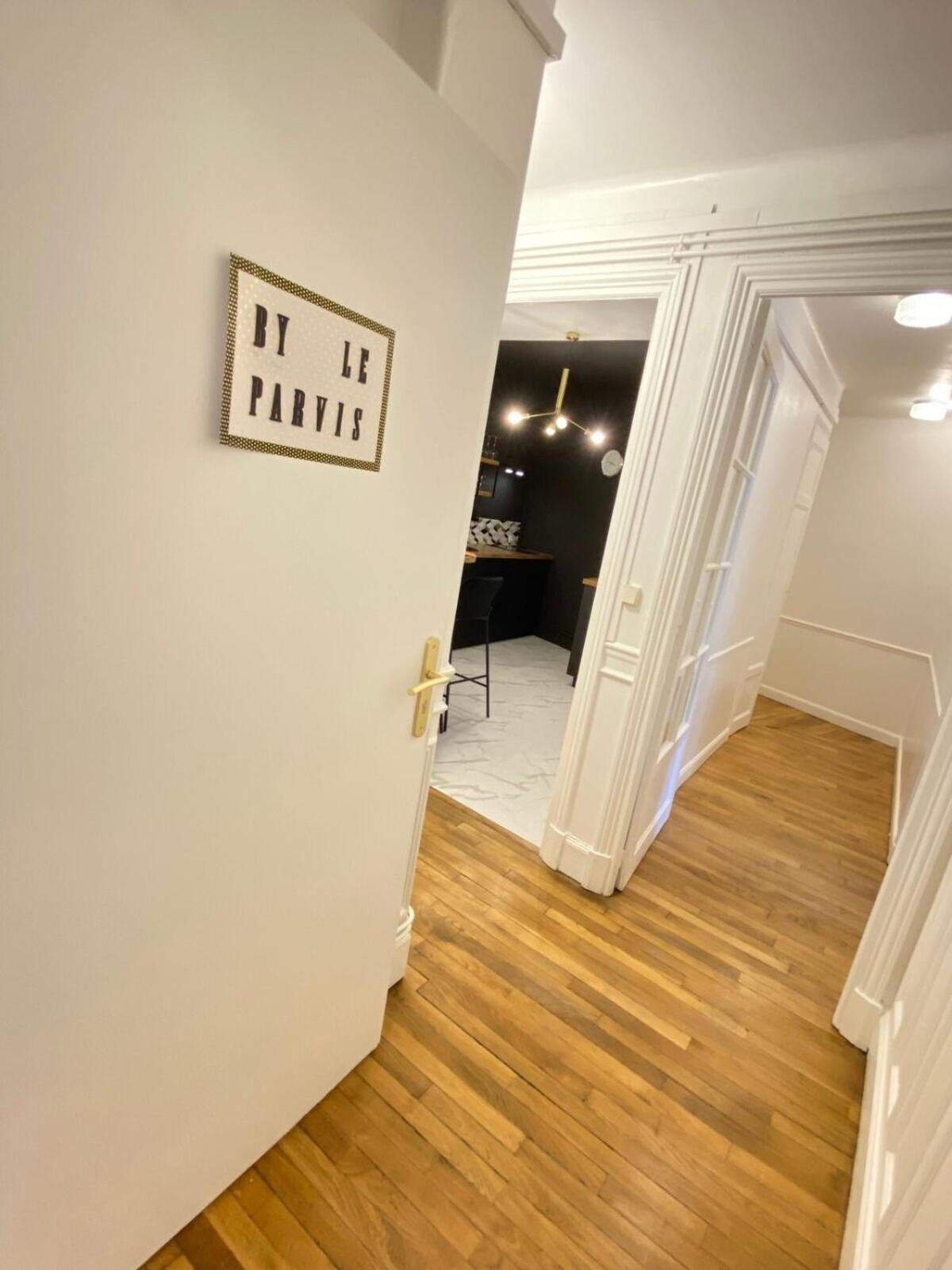 Apartament By Le Parvis Reims Zewnętrze zdjęcie